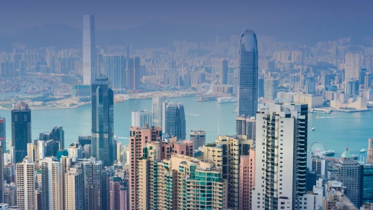 Advantages And Disadvantages Of Doing Business In Hong Kong